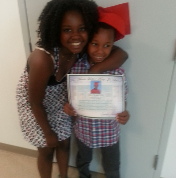 Meet your Posher, Claudia - Picture 1 of 1